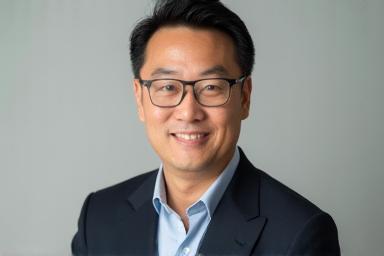 佐藤 健太のプロフェッショナルなポートレート